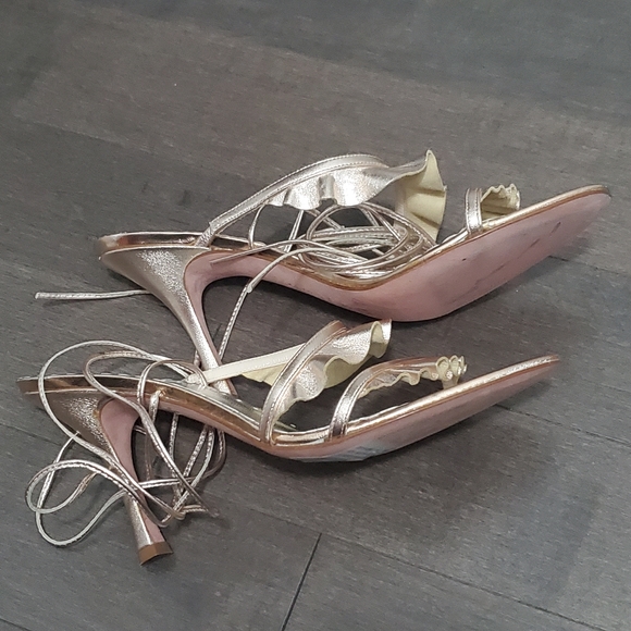 Bcbgmaxazria Shaft Rose Gold Ruffle sandal - Picture 3 of 7